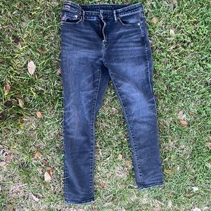 Black American Eagle pants 32x30